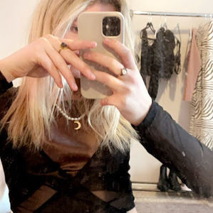 Meet your Posher, Elle